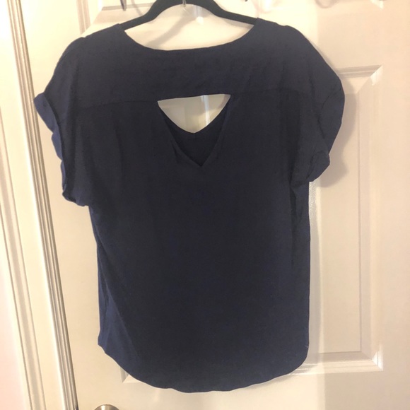 Women’s Blue Shirt - Picture 2 of 2